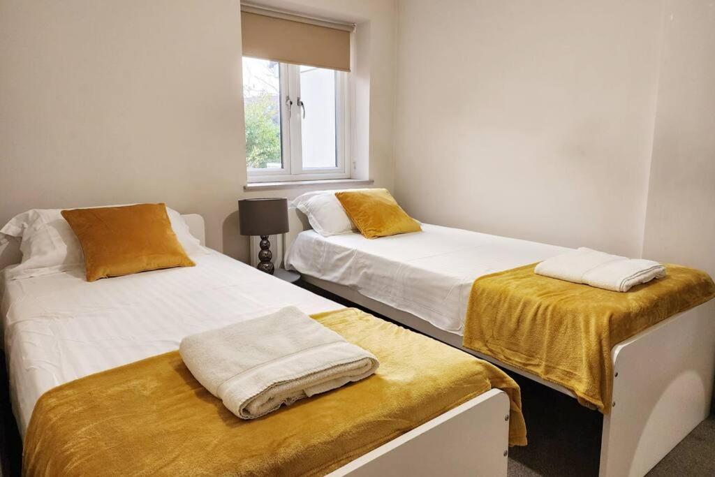 Horizon House, Luxury 2-Bedroom Flat 3 أكسفورد المظهر الخارجي الصورة